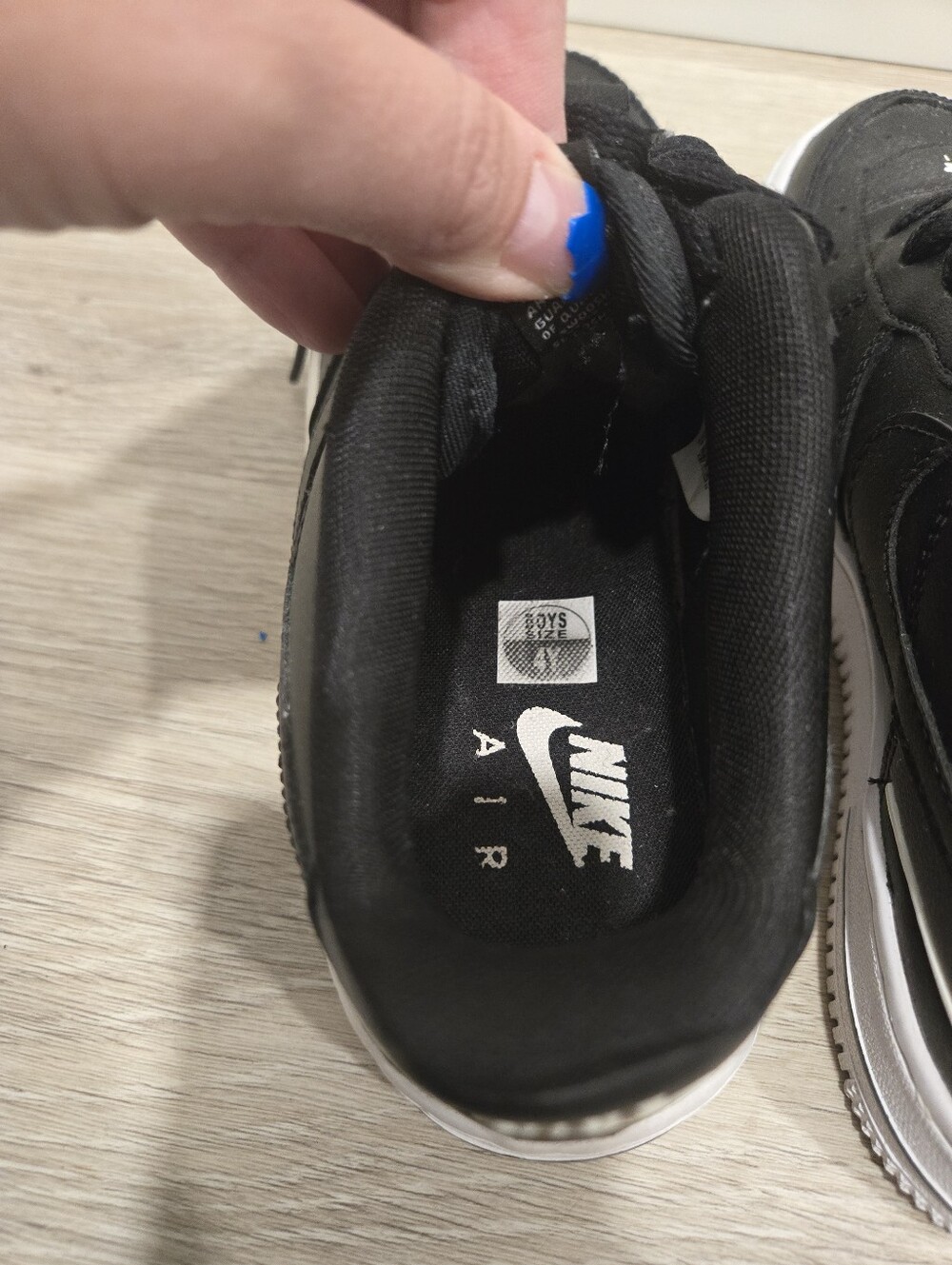 Nike Air Force 1 Low Black/White Sneakers - Picture 6 of 7